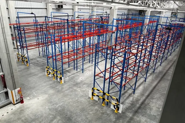 Racking System (Selective Rack or Pallet Rack) for warehouse and storage solution